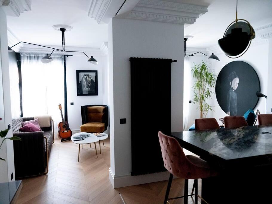 Luxury Apartment In Gran Via Madri Exterior foto